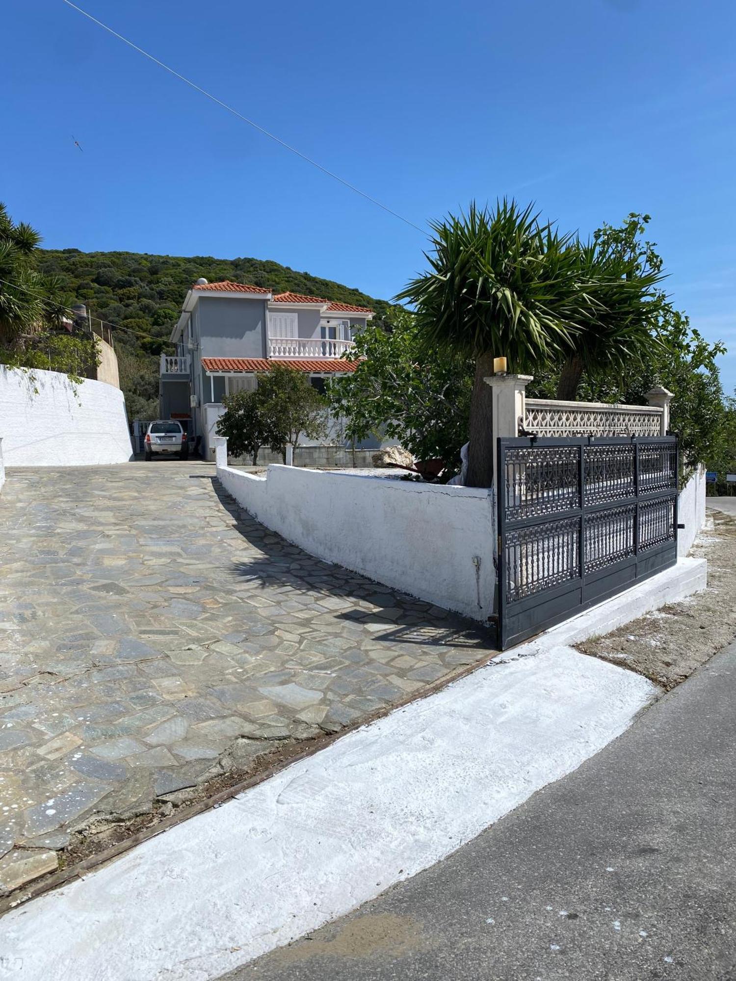 Villa Karras 毕达哥利翁 外观 照片